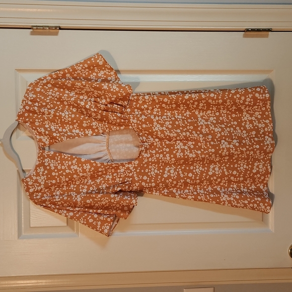 Lulu's boundless flutter sleeve dress - Picture 5 of 7